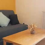 Au Bon Oranger, En Coeur De Hyper Centre Apartamento Cholet