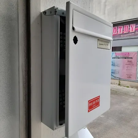 Au Bon Oranger, En Coeur De Hyper Centre * Cholet